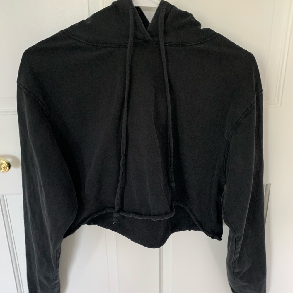 Black Cropped Hoodie